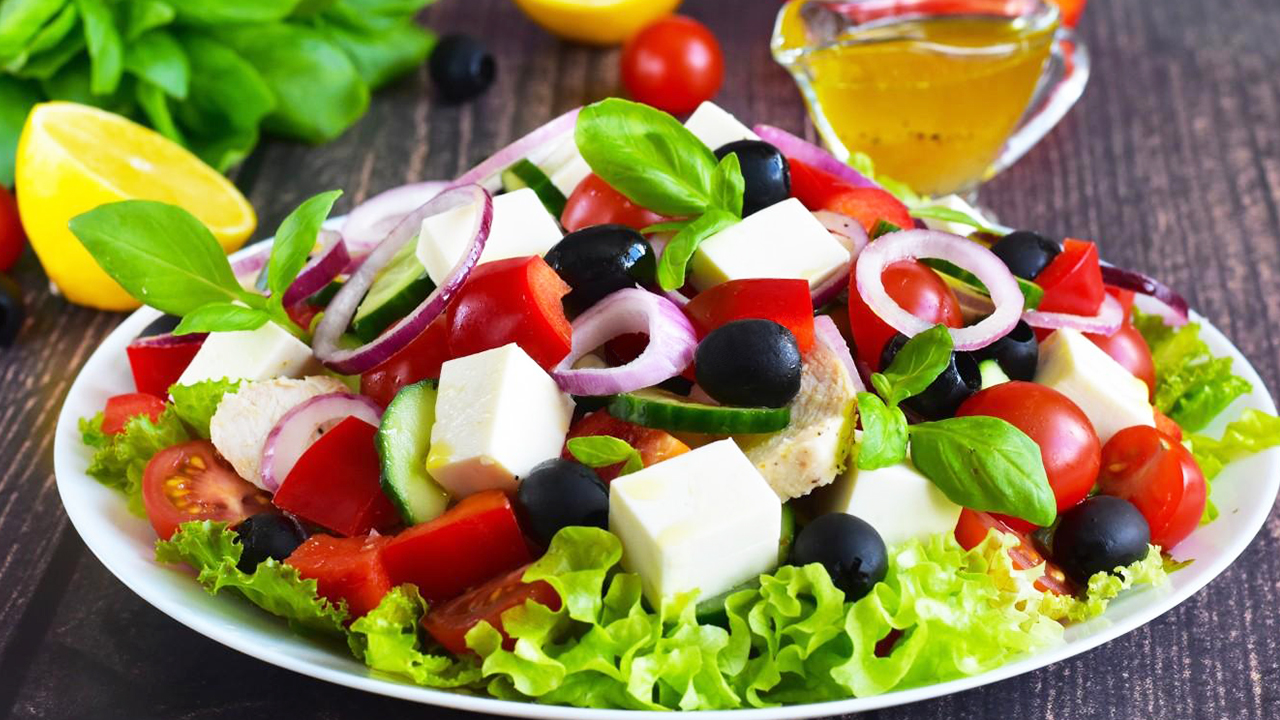 Самый вкусный греческий салат! Легкий и вкусный афинский салат!