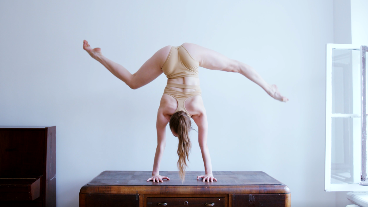 ВОЛНЫ ТЕЛА!.mp4 смотреть онлайн