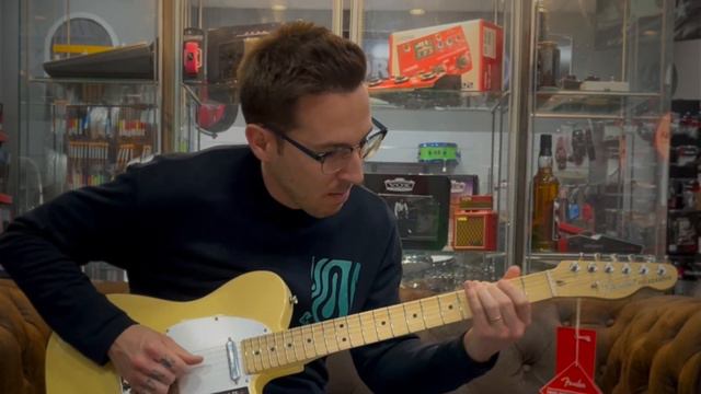 Fender Telecaster - American Performer смотреть онлайн