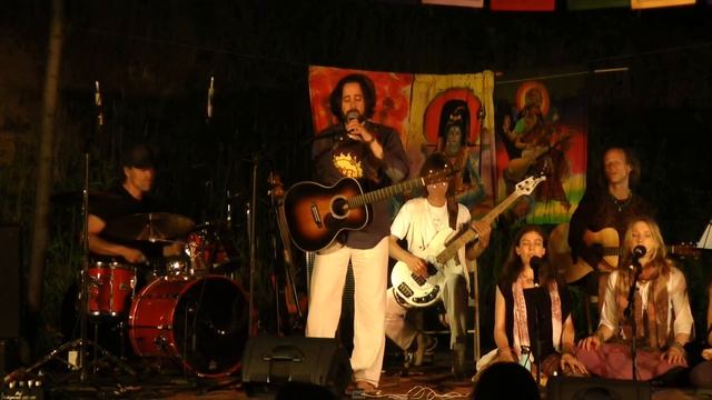 David Newman Live! Gayatri Mantra смотреть онлайн