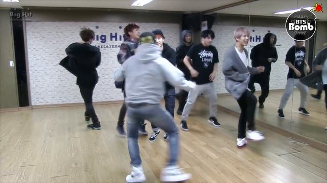 [BANGTAN BOMB] '호르몬전쟁' Dance Performance (Real WAR Ver.)