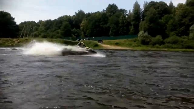 Покатушки на гидроцыкле смотреть онлайн