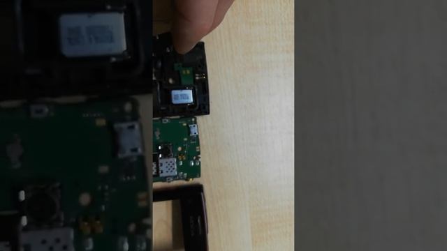 Nokia x2-00 есть все кроми дисплея и акб смотреть онлайн