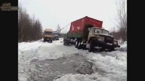 Опытные водители по тяжелому бездорожью.