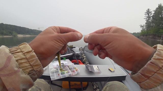 ВОТ ЭТО ПОКЛЕВКА! Полная адреналина рыбалка на спиннинг! | Рыбалка с Fishingsib смотреть онлайн