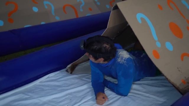 NO TE DESLICES EN LA CAJA MISTERIOSA INCORRECTA !! смотреть онлайн