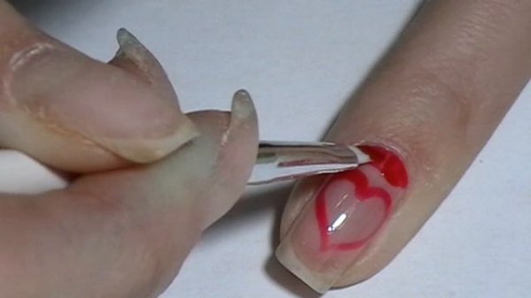 Дизайн ногтей Прозрачное Сердце Negative Space - I Love You