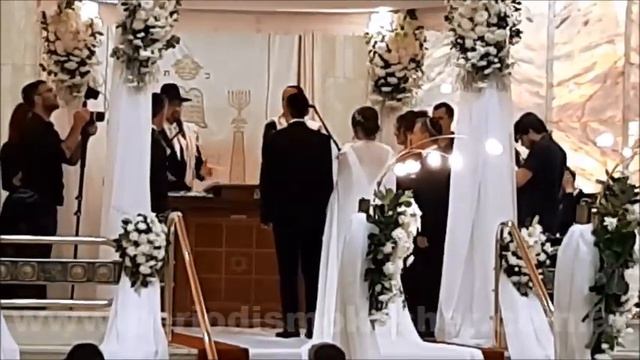 Enlace de Brian y Nicole Cohen смотреть онлайн