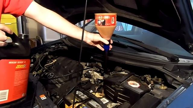 Transmission Fluid Change on a 2005 Mazda MPV смотреть онлайн