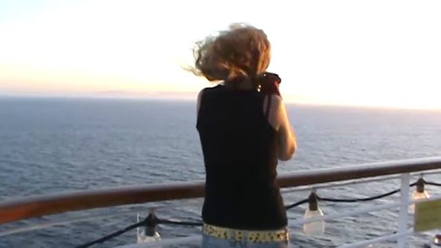 Suzy Cruise Los Angeles-Mexico смотреть онлайн