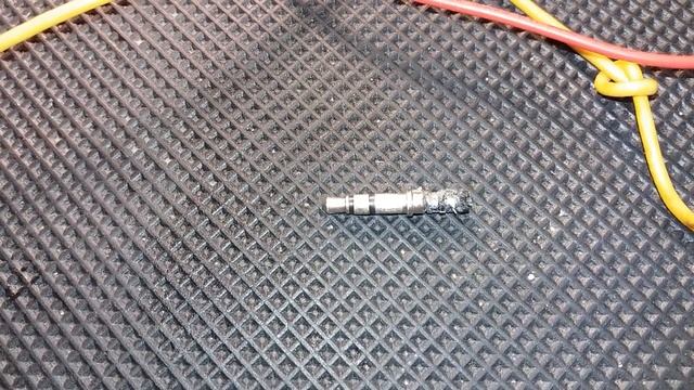 КАК подключить микрофон от караоке к КОМПЬЮТЕРУ смотреть онлайн