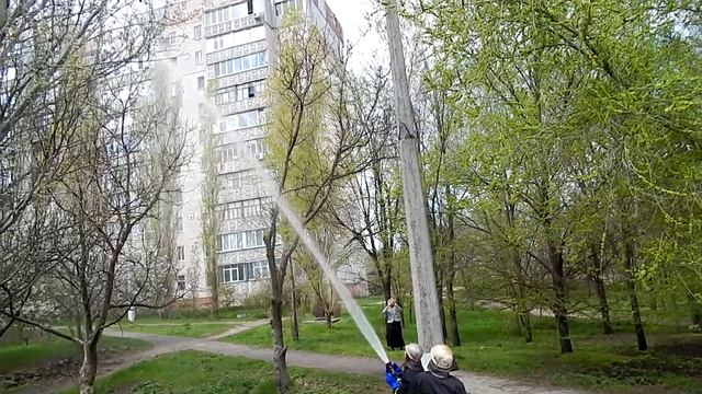 "Смотрите, как умеют пожарные..." смотреть онлайн