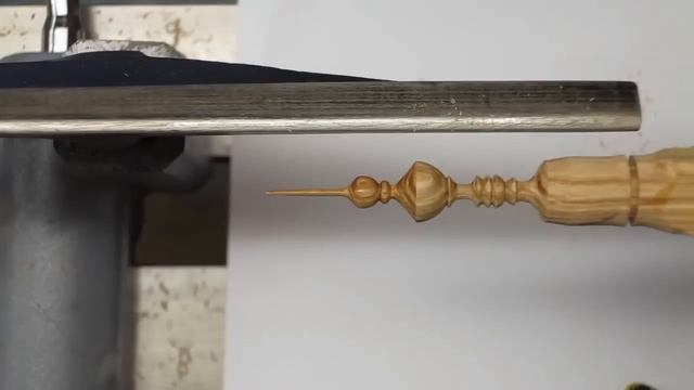 Wood Turning - Beginners Guide #4 - The Spindle Gouge