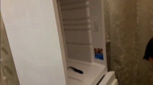 Перенавешиваем дверь холодильника ИНДЕЗИТ.Некоторые особенности.