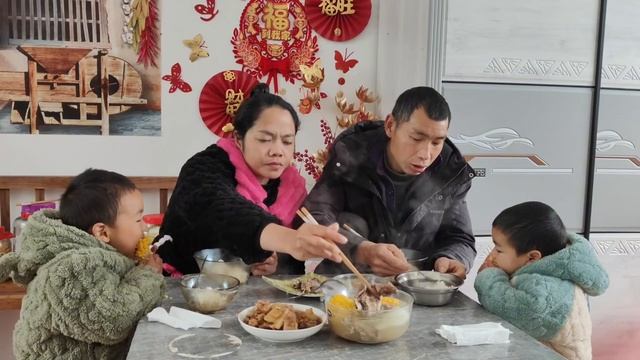 #247-CUỘC SỐNG TRUNG QUỐC Gia đình Nhỏ Hạnh Phúc To