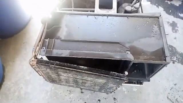 HOW TO CLEAN AIRCON PANASONIC WINDOW TYPE // QUICK AND EASY