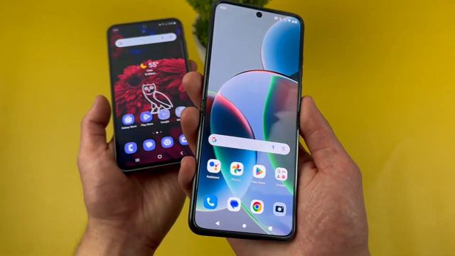 Samsung Galaxy S23 FE vs Motorola Razr 2023 смотреть онлайн