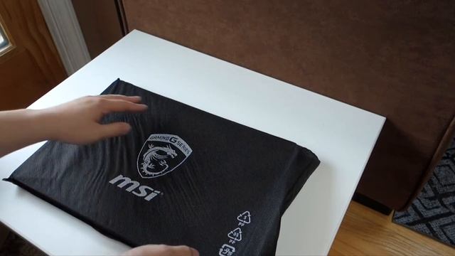 MSI GS60 GHOST PRO-064 Gaming Laptop Unboxing смотреть онлайн