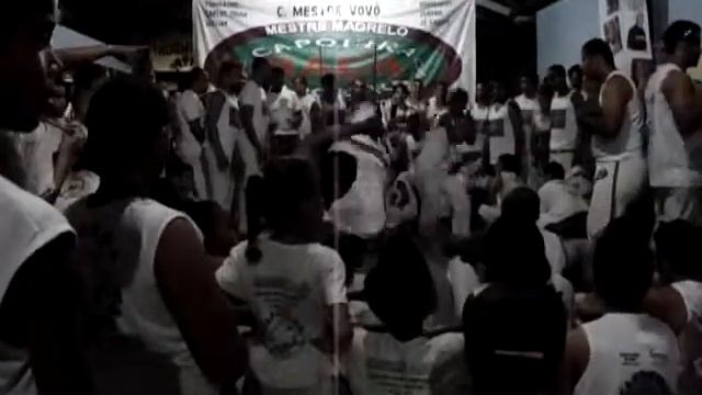 39° BATIZADO, TROCA DE CORDÉIS E FORMATURA CAPOEIRA RAÇA ITABUNA - BA 2013 смотреть онлайн