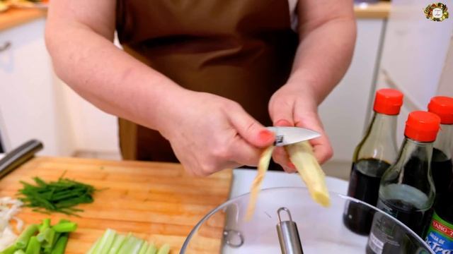 ЧОП СУИ: УДИВИТЕЛЬНЫЙ ВКУС КИТАЙСКОЙ КУХНИ! 雜碎 смотреть онлайн