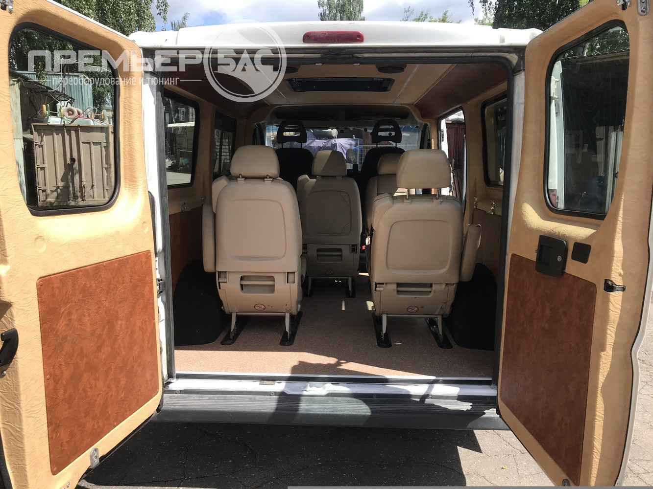 Премьер Бас Переоборудование микроавтобусов