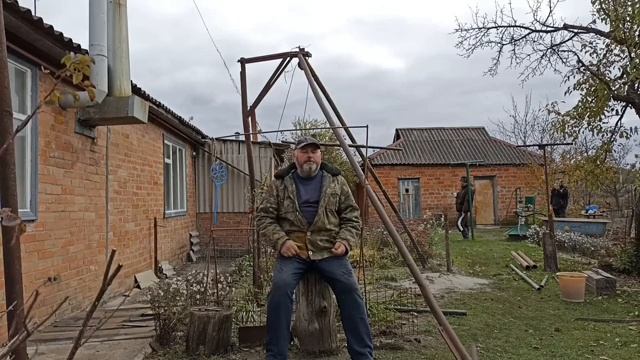 Почему двотрубная абессинка лучше, чем однотрубная? Бьём скважину желонкой 23м. смотреть онлайн