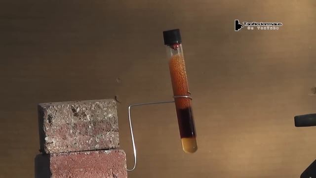 HONEY vs Gas Torch - Who knew it could blow up? смотреть онлайн