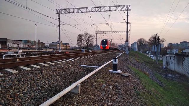 Электропоезд "Ласточка" Курск - Москва. смотреть онлайн