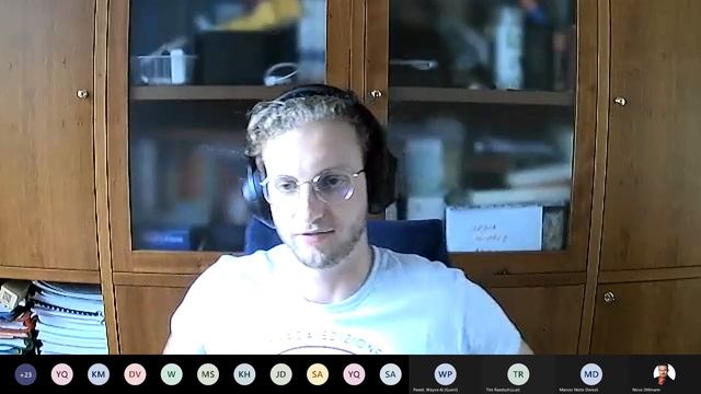 8 Q&A смотреть онлайн