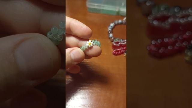 мои украшения из бисера ? пишите идеи✨ смотреть онлайн