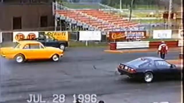 1996 Street Nationals Norwalk Raceway Park 27 EL DOT Ford Comet vs Steve Chevy Camaro смотреть онлайн