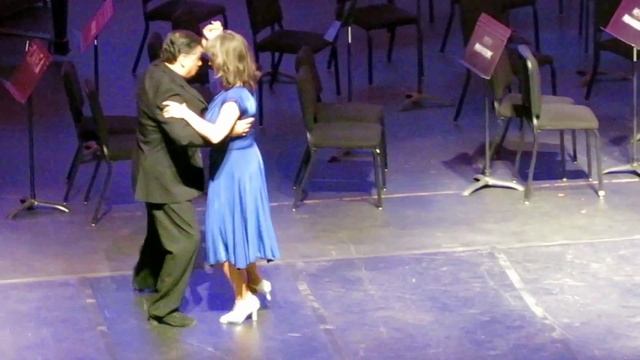 Sasan Rahmatian & Kathy Page - Argentine Tango at Fresno Philharmonic смотреть онлайн