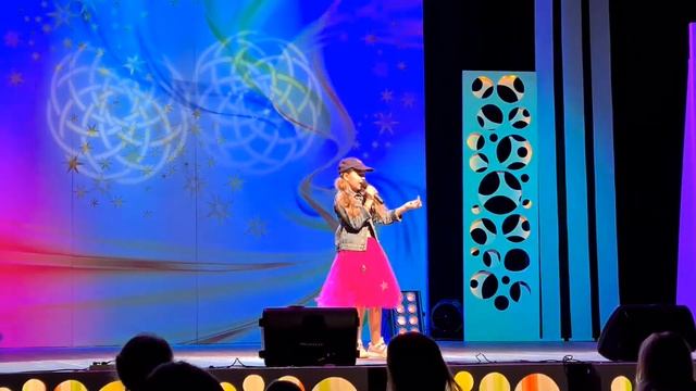 Бабушка, научи танцевать чарльстон! смотреть онлайн