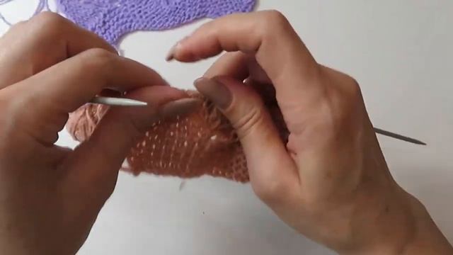 ЛЕТНИЙ ДЖЕМПЕР CПИЦАМИ.ОБВЯЗКА КРАЯ СВЕРХУ ВНИЗ. ажурный узор спицами. описание вязания. смотреть онлайн