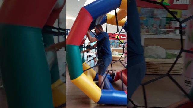 Мы делаем события с настроением! Таким был и День Семьи в рязанском М5 Молл в минувшую субботу! смотреть онлайн