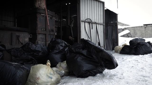 ПОД КРАСНОЯРСКОМ ПРЕДПРИЯТИЕ СЖИГАЛО МЕДИЦИНСКИЕ ОТХОДЫ БЕЗ ОЧИСТНОГО ОБОРУДОВАНИЯ смотреть онлайн