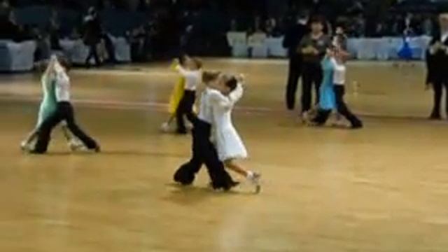 Витя+Рената Медленный Вальс Прикамье 2011 смотреть онлайн