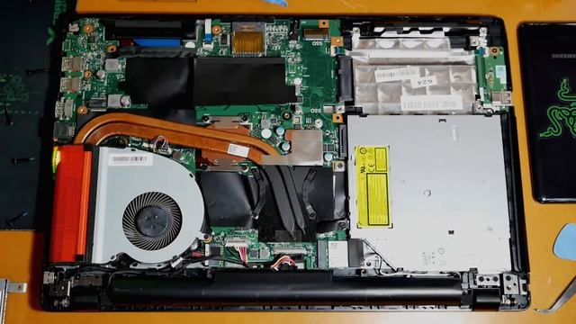 Parts bawaan Asus ROG GL553VD. смотреть онлайн