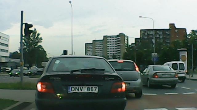 IKRAUK.LT: Avarija Vilniaus Ozo g. sankryžoje смотреть онлайн