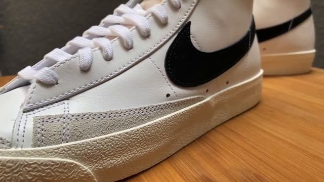 Nike Blazer Mid '77 Vintage "White/Black" - On Feet & Close Up 360 смотреть онлайн