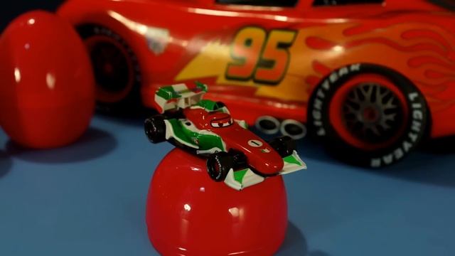 Giant Play-doh Disney Cars Surprise Egg. Огромное Яйцо Тачки Маквин. Машинки Тачки смотреть онлайн
