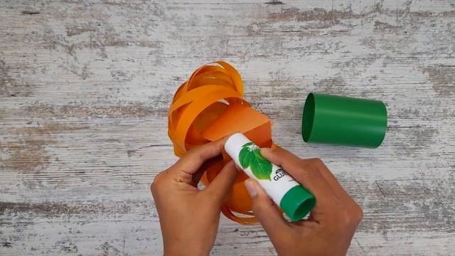 Как сделать ТЫКВУ из бумаги за 5 минут. Поделки на ХЭЛЛОУИН ? Поделки на осень ? смотреть онлайн