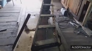 Вырезаем окна в раме бурана!