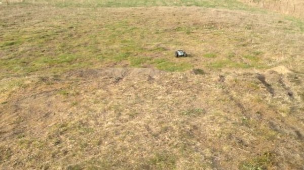 Arrma Kraton bashing and jumping