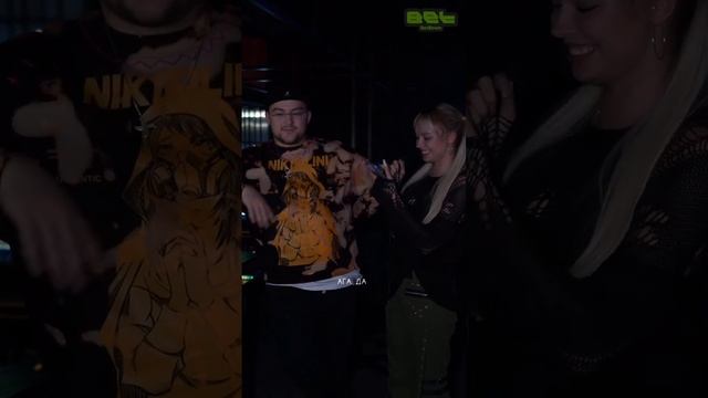 Саша Быков из команды Клик Клак отвечает на вопросы школьного уровня!А ты ответил хоть на один? смотреть онлайн