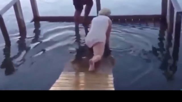 Приколы с пьяными в бане смотреть онлайн