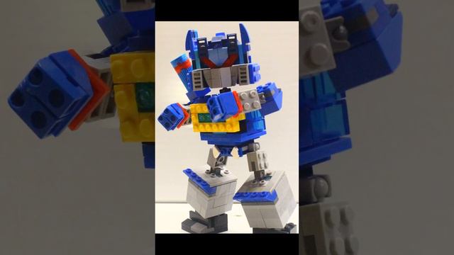 Обзор Lego самоделки "Трансформер Саундвейв"#lego #трансформеры смотреть онлайн