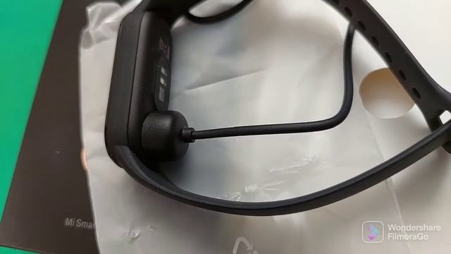 Xiaomi-Mi Smart Band 6 смотреть онлайн