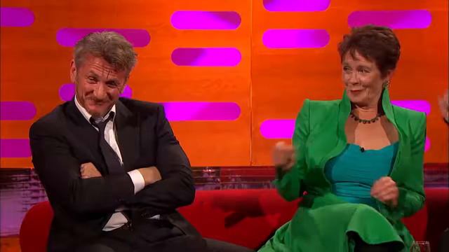 Sean Penn Takes No Prisoners On The Red Chair The Graham Norton Show смотреть онлайн
