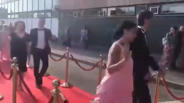 Красная ковровая дорожка, vip вечеринка смотреть онлайн